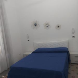 Guest House Lamphotel Militello
