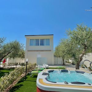 La Dependance Luxury Rooms